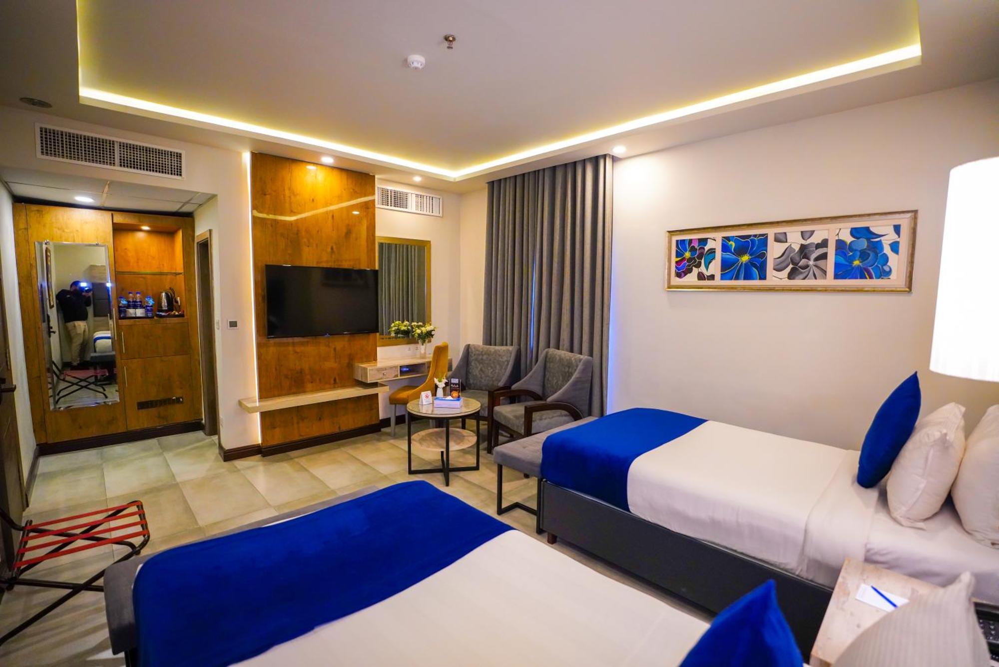 Ifq Hotel & Resort Islamabad Exterior foto