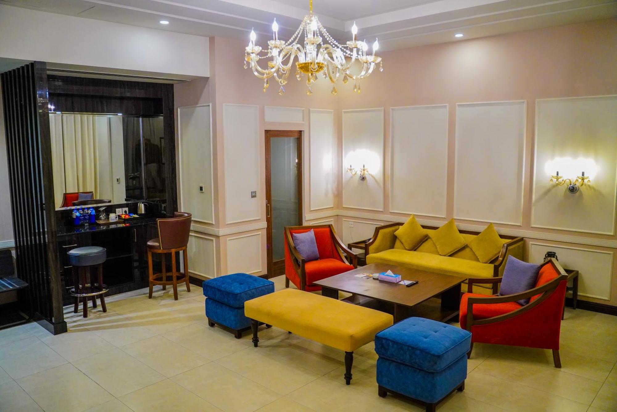 Ifq Hotel & Resort Islamabad Exterior foto