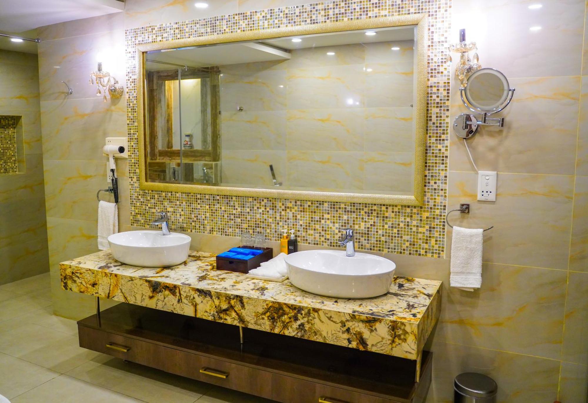 Ifq Hotel & Resort Islamabad Exterior foto